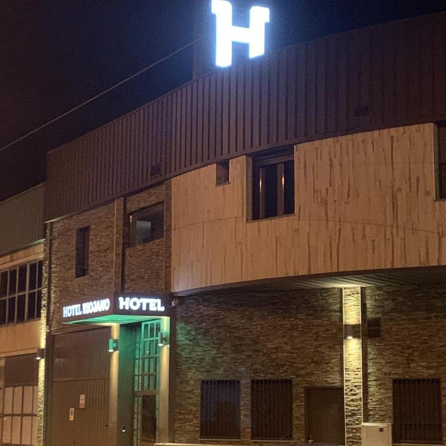 Hotel Riojano 우마네스 데 마드리드 외부 사진