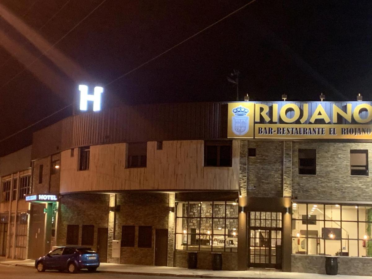 Hotel Riojano 우마네스 데 마드리드 외부 사진
