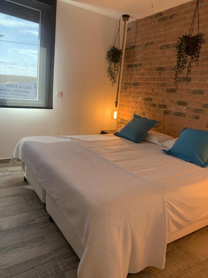 Hotel Riojano 우마네스 데 마드리드 외부 사진